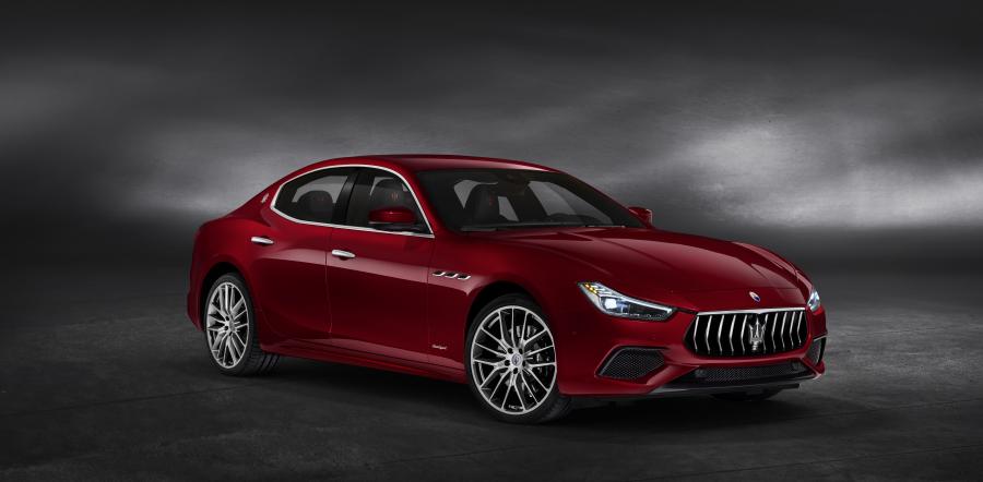  Maserati Ghibli S Q4 GranSport 2017 года  (фото 33 из 48)